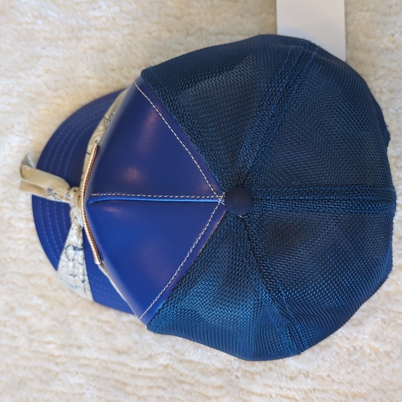 Goorin Bros Cold Blooded Animal Farm Snapback Trucker Hat - Picture 5 of 6